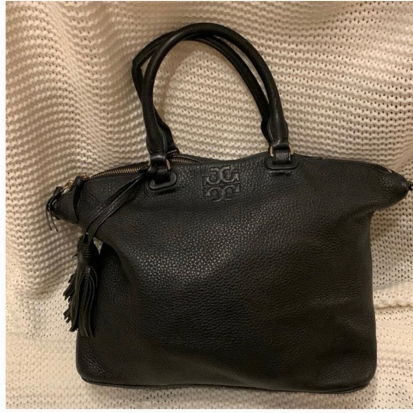 Tory Burch Handbags - Tory Burch Black Purse